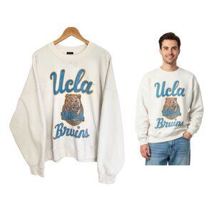 Hollister Blue 84 Sweatshirt Men XL UCLA Bruins Graphic Crew Boxy Fit Off White